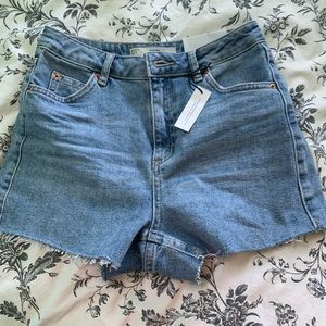 NWT Topshop mom jean shorts